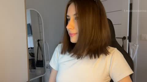 Snapshot of vx_arina chatting on 05.31.26 Arina online show from 05.31.26