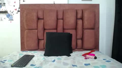 Snapshot of vzafiroper chatting on 02.16.26 Zafiroo online show from 02.16.26