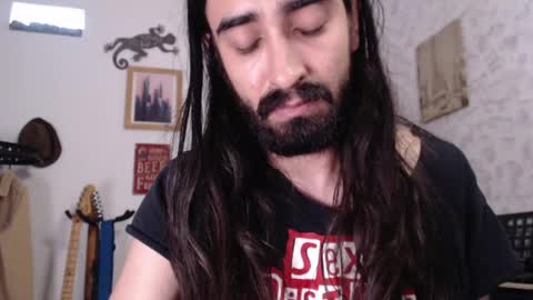 Snapshot of wake_and_bakee chatting on 04.28.26 John online show from 04.28.26