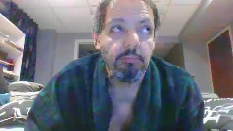 walker033 online show from 11.28.25