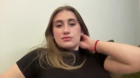 walkiria19 online show from 03.17.26