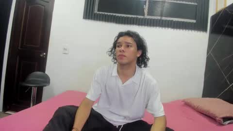 wallis_ online show from 12.03.25