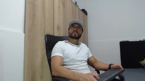 WALTER BROWN  online show from 10.30.25