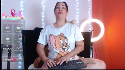 Snapshot of wandalivee chatting on 11.07.25 Wanda online show from 11.07.25