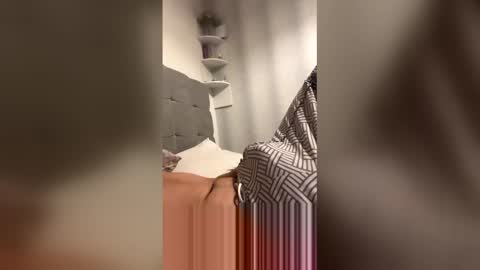 watchmethrob69 online show from 12.18.25