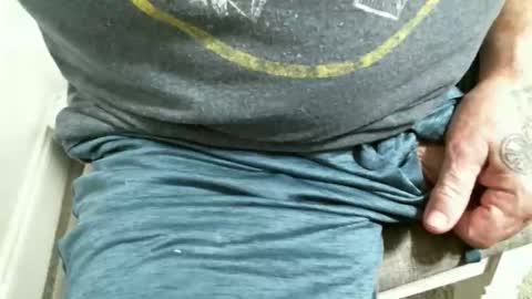 Snapshot of watchplaycum chatting on 10.19.25 watchplaycum online show from 10.19.25