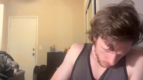 Im this ISH..CBs best male cam whore. OG. online show from 10.15.25