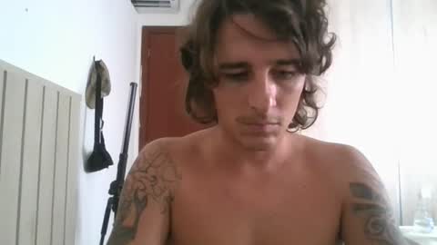 Snapshot of wave_boyy chatting on 03.17.26 wave_boyy online show from 03.17.26