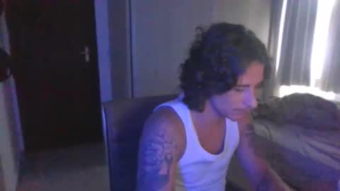 Snapshot of wave_boyy chatting on 03.26.26 wave_boyy online show from 03.26.26