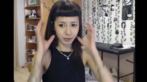 Mina online show from 11.03.25