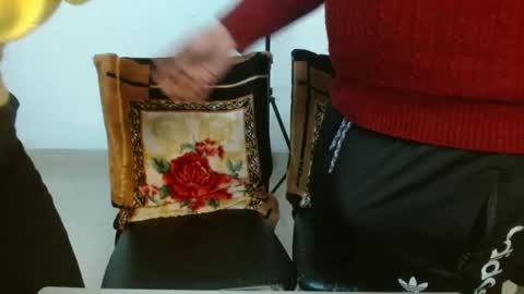 Snapshot of we_are_indian chatting on 01.06.25 khushiwife kabirhubby kavyasexy gf online show from 01.06.25