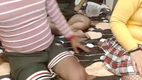 Snapshot of we_are_indian chatting on 01.20.25 khushiwife kabirhubby kavyasexy gf online show from 01.20.25