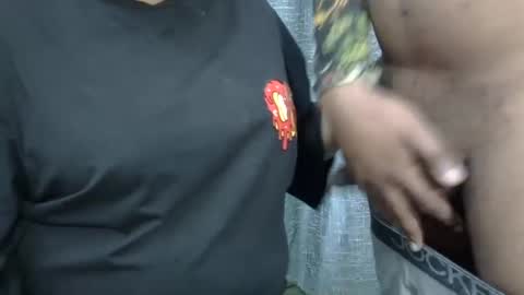 Snapshot of we_are_indian chatting on 03.05.25 khushiwife kabirhubby kavyasexy gf online show from 03.05.25