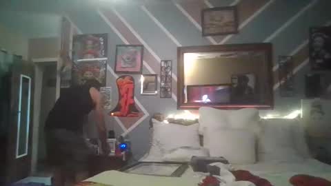 we_r_freaks online show from 02.25.26