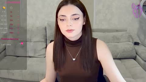 Snapshot of weareyoursun chatting on 03.07.25 Alice online show from 03.07.25