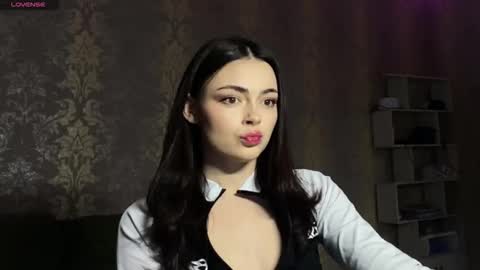 Snapshot of weareyoursun chatting on 03.01.26 Alice online show from 03.01.26