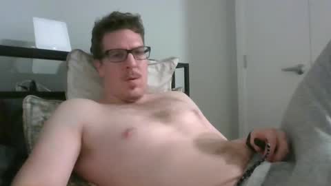 Snapshot of weatheredvoid chatting on 02.04.25 WeatheredVoid online show from 02.04.25