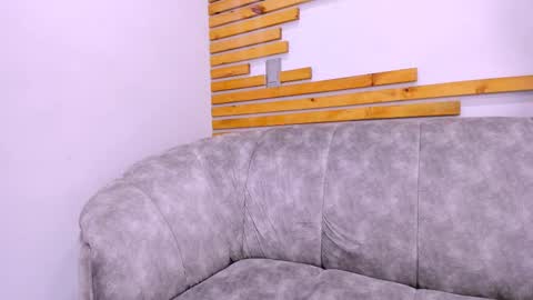 Jhonny Dick  his neighbors. online show from 09.23.25