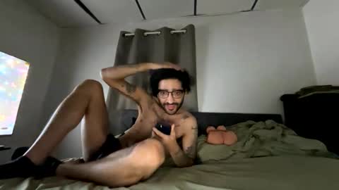 ShootingWebs online show from 12.04.25