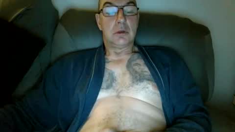 Snapshot of wechatistrokeurub chatting on 11.05.25 wechatistrokeurub online show from 11.05.25