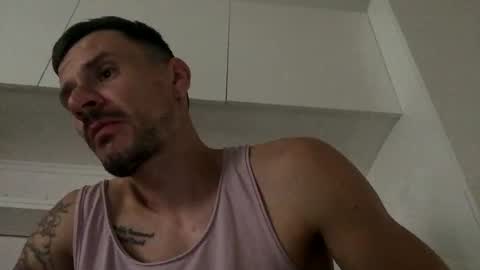 Snapshot of weci77 chatting on 11.03.25 weci77 online show from 11.03.25