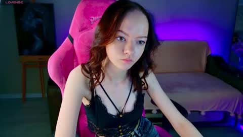 WeksaMur online show from 12.16.25