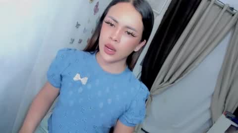 Hi Im LOVIE Please dont forget to follow and thumbs up me online show from 04.06.26