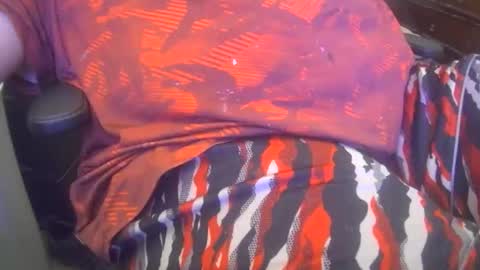 Snapshot of werewolf549 chatting on 10.21.25 werewolf549 online show from 10.21.25