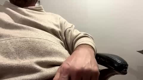 Snapshot of wes40960 chatting on 02.05.25 wes40960 online show from 02.05.25