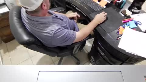 Snapshot of wes40960 chatting on 09.22.25 wes40960 online show from 09.22.25