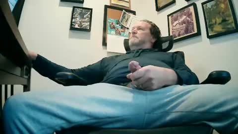 Snapshot of weseeyouwatching chatting on 02.05.25 weseeyouwatching online show from 02.05.25