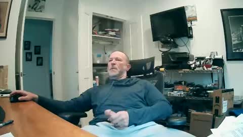 Snapshot of weseeyouwatching chatting on 12.01.25 weseeyouwatching online show from 12.01.25