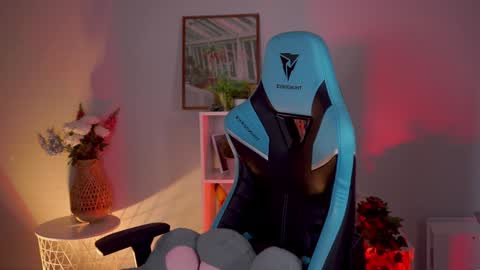 little girl who is always rightLisa online show from 12.30.24