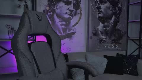 little girl who is always rightLisa online show from 02.23.26