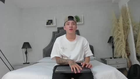 Wesley online show from 05.23.26