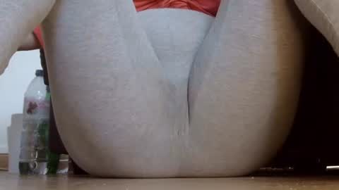 wet_pants2022 online show from 01.13.26