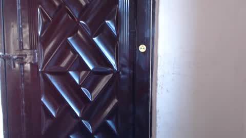 Bella online show from 10.29.25