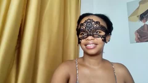 Snapshot of wet_rose001 chatting on 03.01.26 Rozie online show from 03.01.26