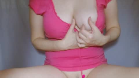 Snapshot of wetkristyhorny chatting on 01.17.25 Kristina online show from 01.17.25