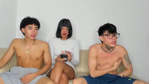 --New girls--TamyDark hair girl--Aitana--Mathiasglasses boy--Peter online show from 01.23.25