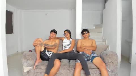 --New girls--TamyDark hair girl--Aitana--Mathiasglasses boy--Peter online show from 10.01.25