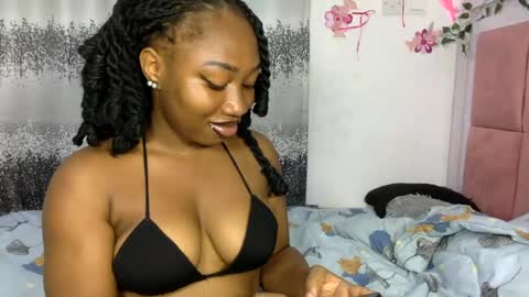 Snapshot of wetty523013 chatting on 06.17.26 wetty523013 online show from 06.17.26