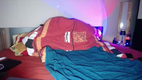 Snapshot of whacko0 chatting on 09.12.25 Andy online show from 09.12.25