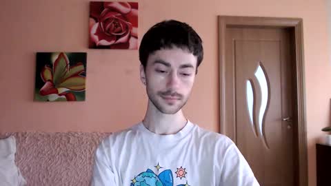 Snapshot of white_sport chatting on 11.25.25 Tom online show from 11.25.25