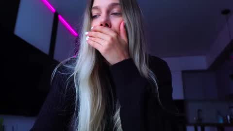 Kate  online show from 10.26.25