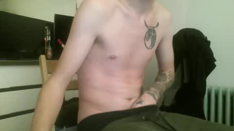 whiteboyslim21 online show from 03.01.26