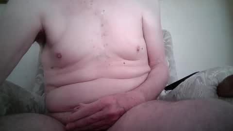 Snapshot of whitebriefs009 chatting on 10.28.25 whitebriefs009 online show from 10.28.25