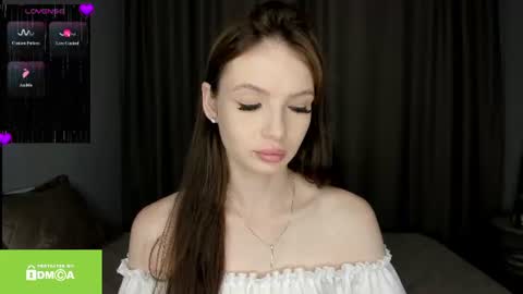 Snapshot of whitelillian chatting on 07.07.26 whitelillian online show from 07.07.26
