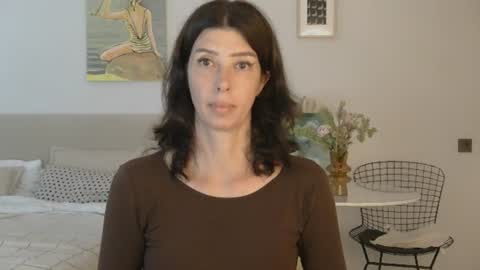 White Queen online show from 06.27.26