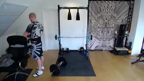 Snapshot of whiterabbit_86 chatting on 11.13.25 whiterabbit_86 online show from 11.13.25